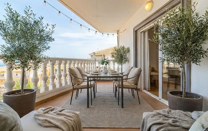 Image No.26-3 Bed Penthouse for sale