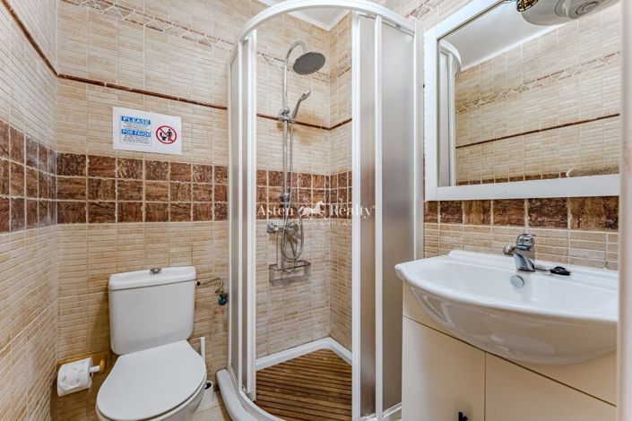 Image No.12-2 Bed Apartment for sale