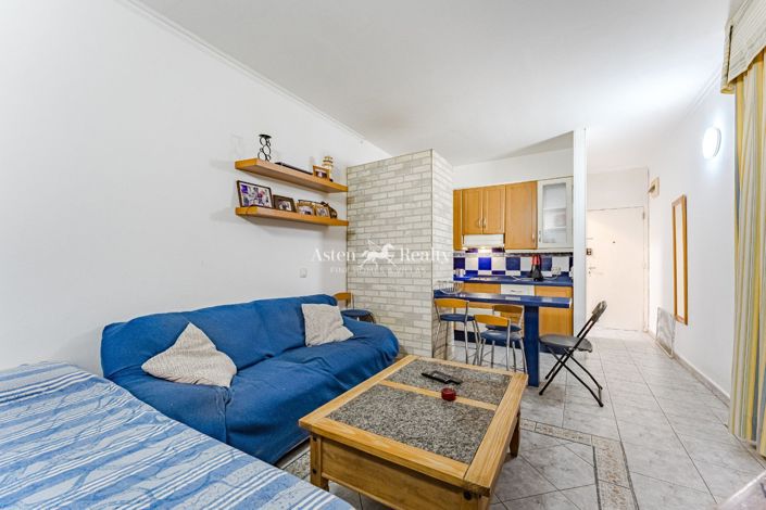 Image No.4-Studio for sale