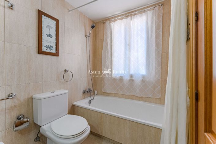 Image No.19-Appartement de 4 chambres à vendre à Los Cristianos