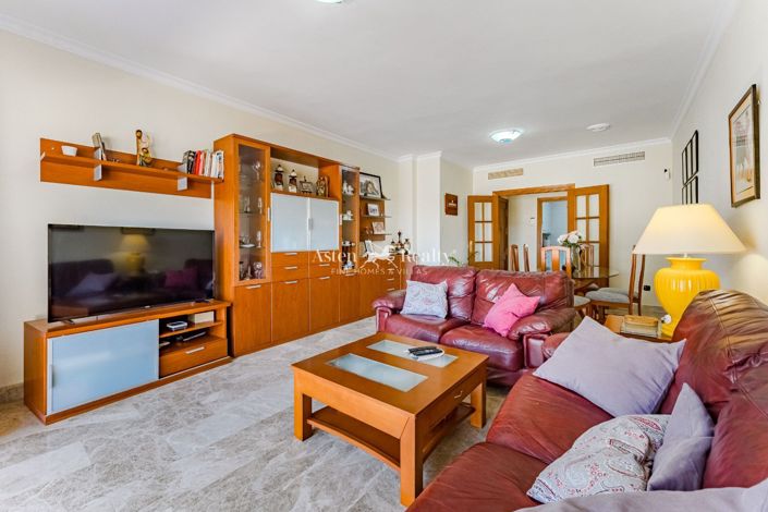 Image No.8-Appartement de 4 chambres à vendre à Los Cristianos