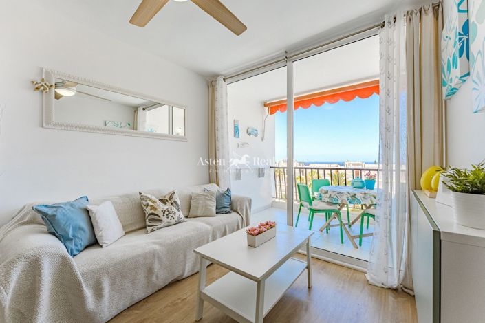 Image No.3-Appartement de 2 chambres à vendre à Los Cristianos