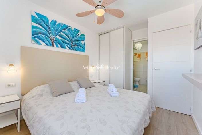 Image No.8-2 Bed Apartment for sale