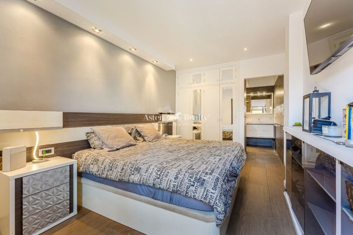 Image No.16-3 Bed House for sale