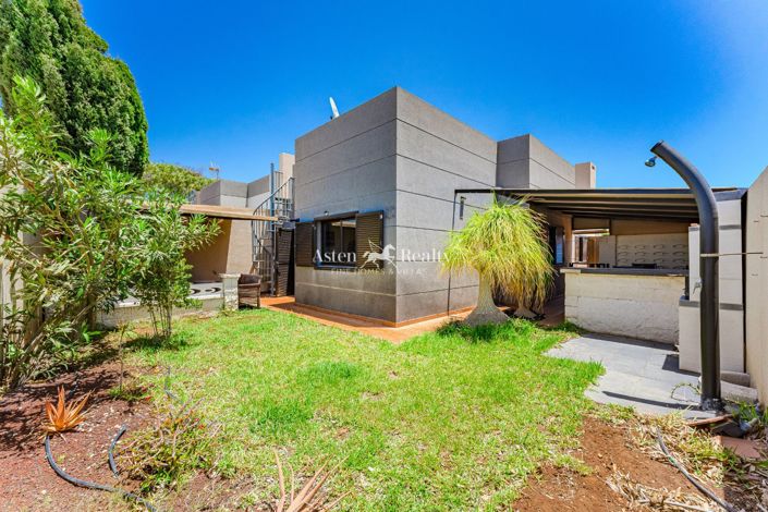 Image No.5-3 Bed House for sale