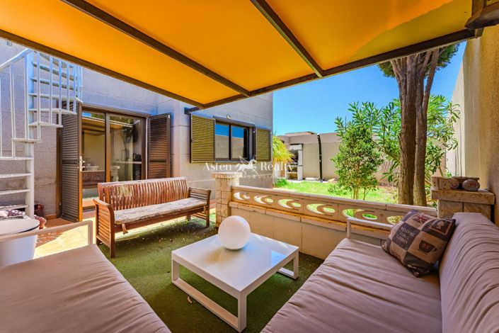 Image No.7-3 Bed House for sale