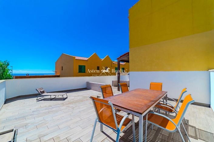 Image No.14-3 Bed House for sale