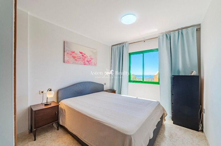 Image No.26-3 Bed House for sale