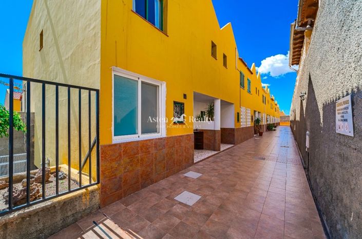 Image No.38-3 Bed House for sale