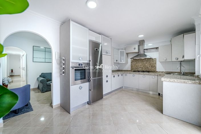 Image No.1-3 Bed Apartment for sale
