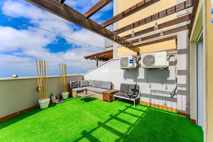 Image No.13-3 Bed House for sale