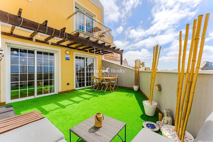 Image No.14-3 Bed House for sale