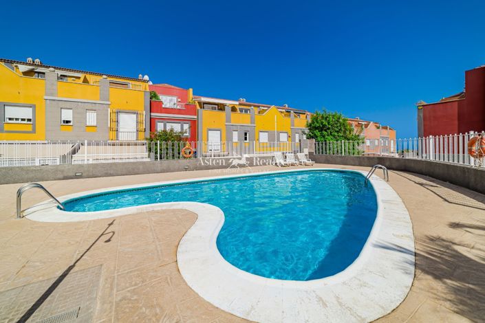 Image No.25-3 Bed House for sale