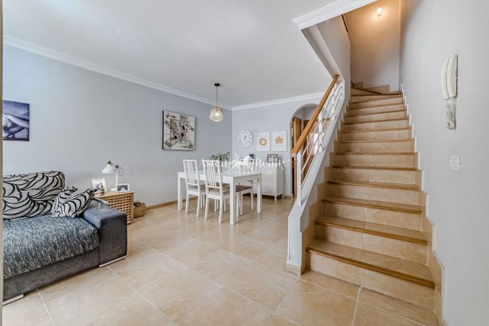 Image No.5-3 Bed House for sale