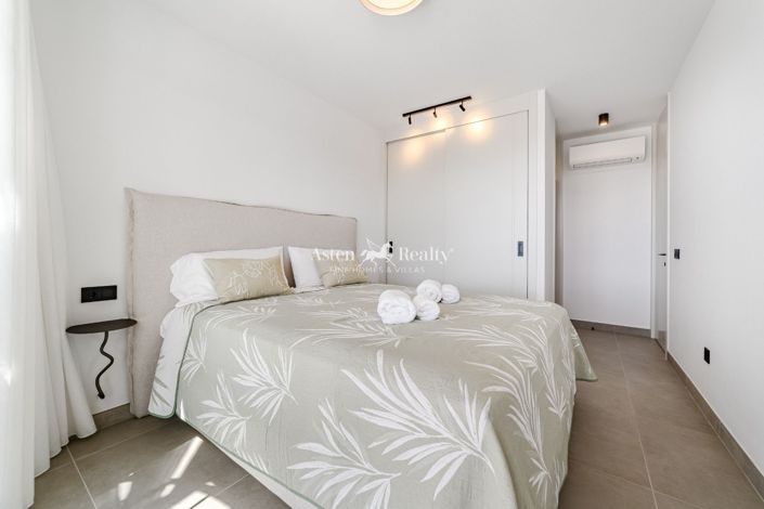 Image No.20-2 Bed Penthouse for sale
