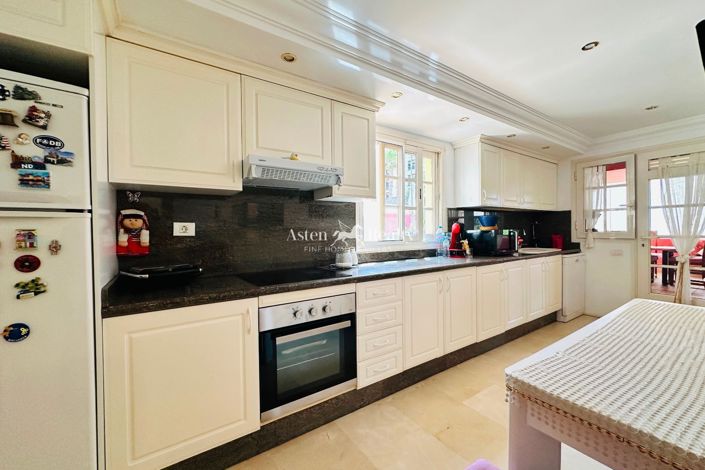 Image No.5-Appartement de 3 chambres à vendre à Playa del Duque