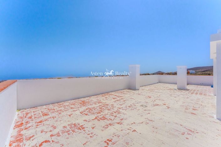 Image No.14-2 Bed Flat for sale