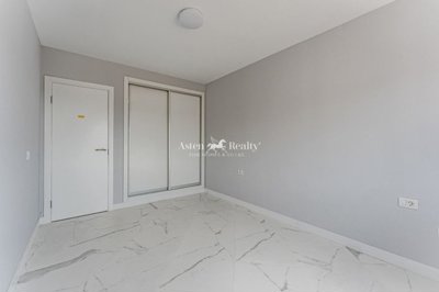 21367752