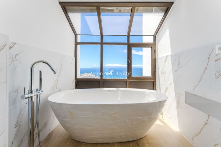 Image No.23-2 Bed Penthouse for sale