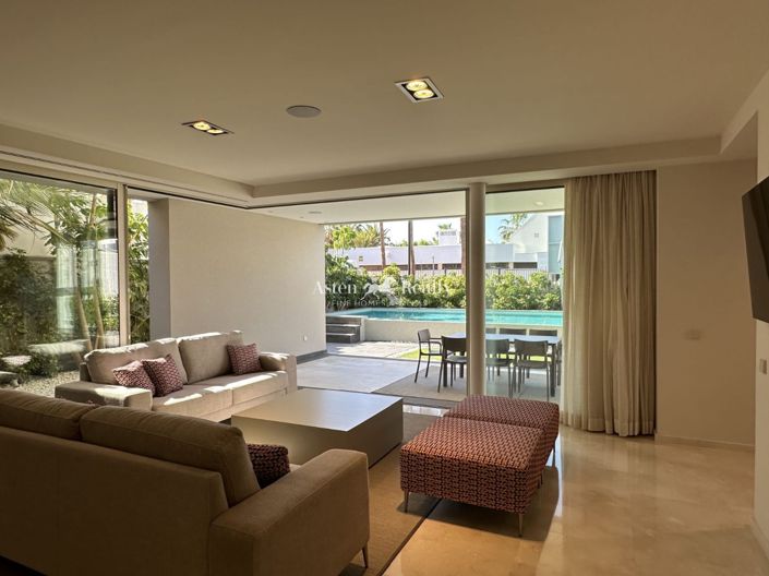 Image No.5-4 Bed Villa for sale