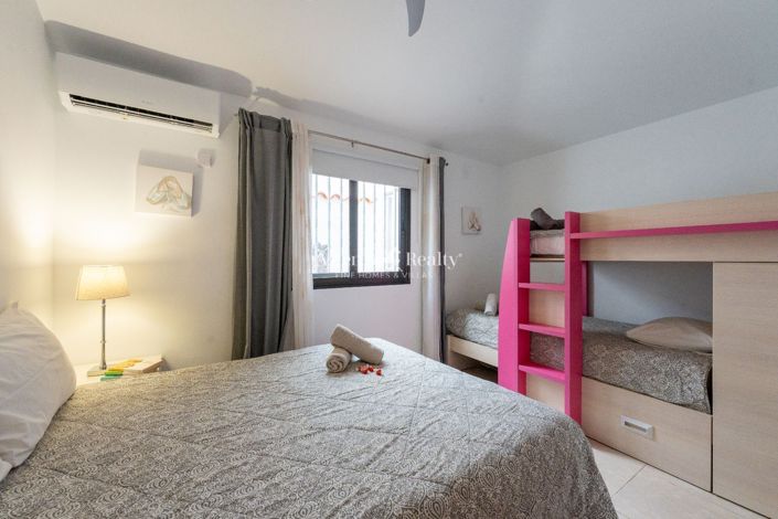 Image No.12-Villa de 4 chambres à vendre à Golf Del Sur