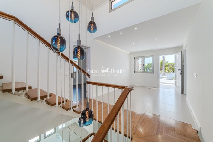 Image No.37-7 Bed Villa for sale