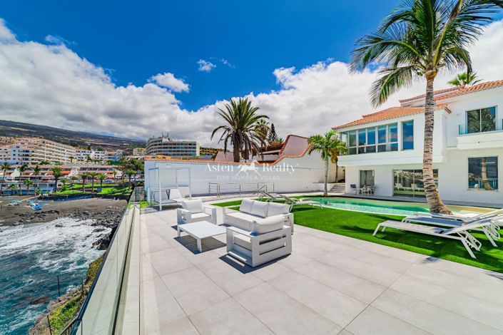 Image No.4-7 Bed Villa for sale