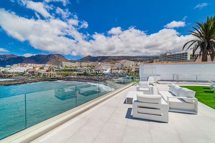 Image No.5-7 Bed Villa for sale