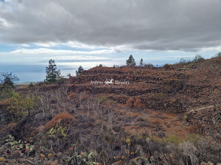 Image No.1-Plot for sale