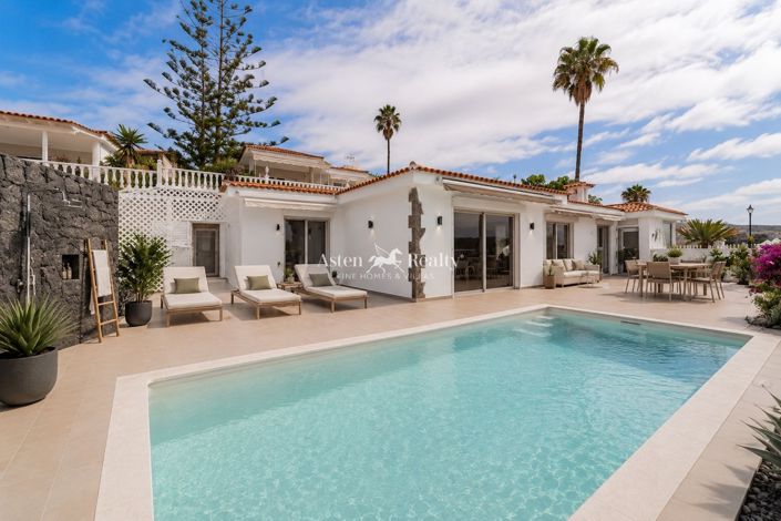 Image No.4-3 Bed Villa for sale