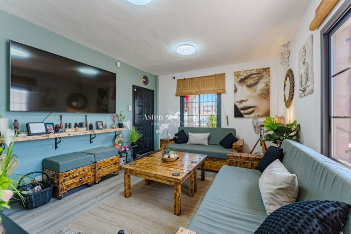 Image No.12-1 Bed Apartment for sale