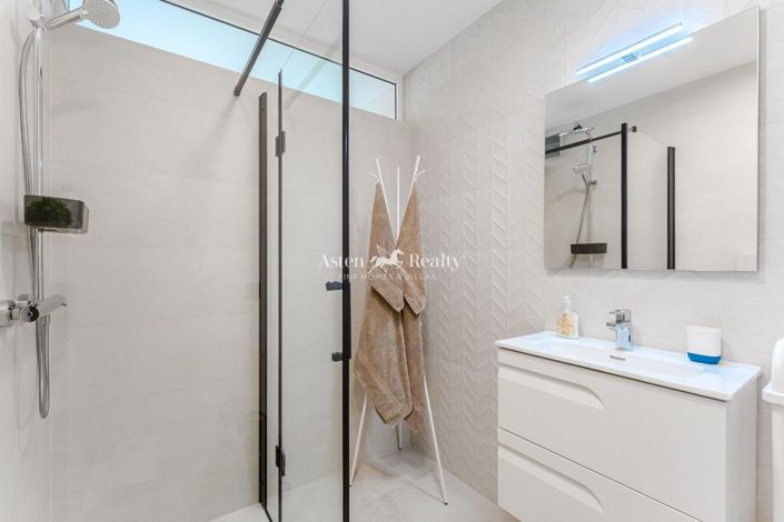 Image No.12-Villa de 5 chambres à vendre à San Eugenio Alto