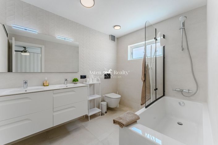 Image No.18-Villa de 5 chambres à vendre à San Eugenio Alto