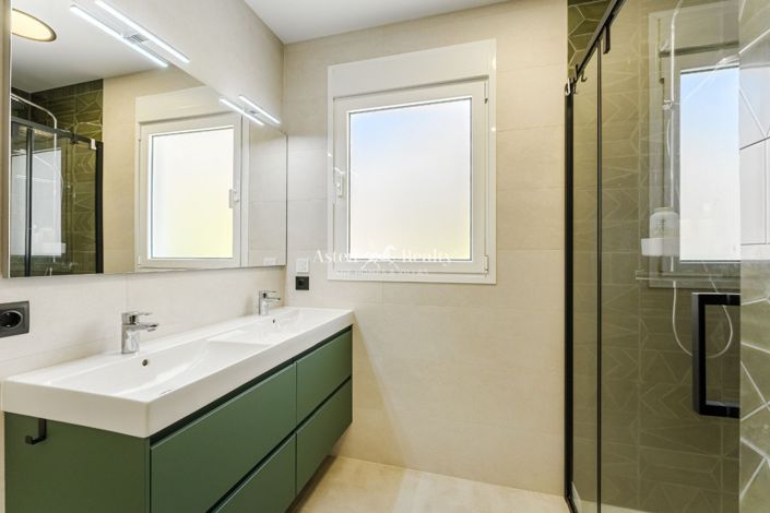 Image No.24-Villa de 5 chambres à vendre à San Eugenio Alto