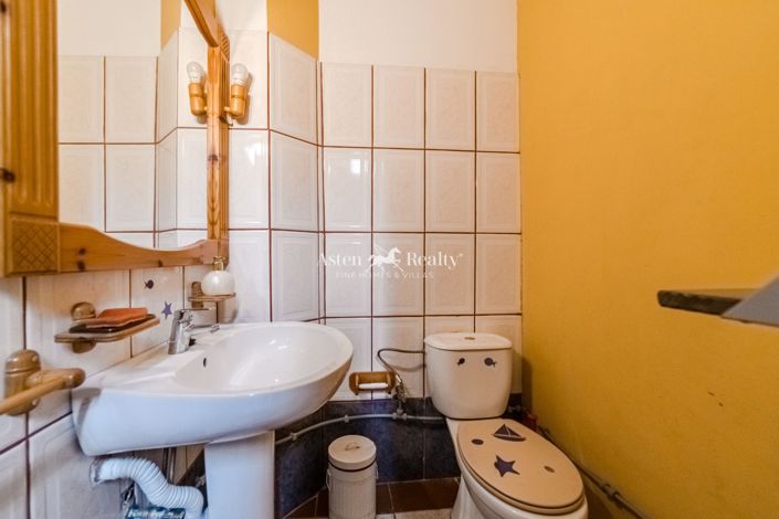 Image No.22-3 Bed House for sale