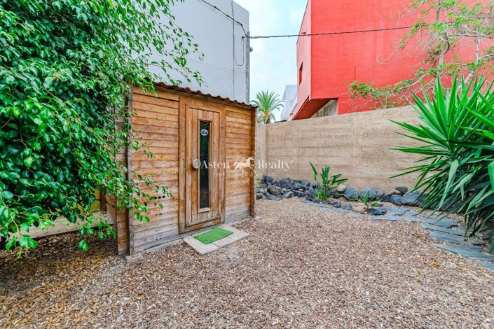 Image No.3-3 Bed House for sale