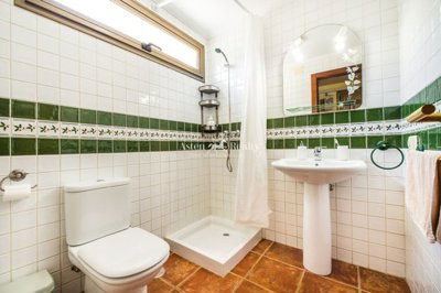 21804893