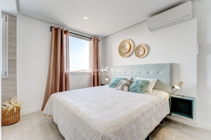 Image No.14-3 Bed Apartment for sale