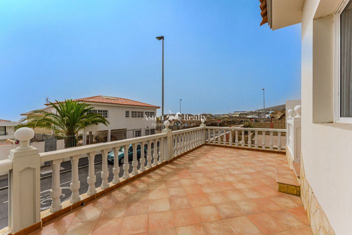 Image No.4-Villa de 3 chambres à vendre à Adeje