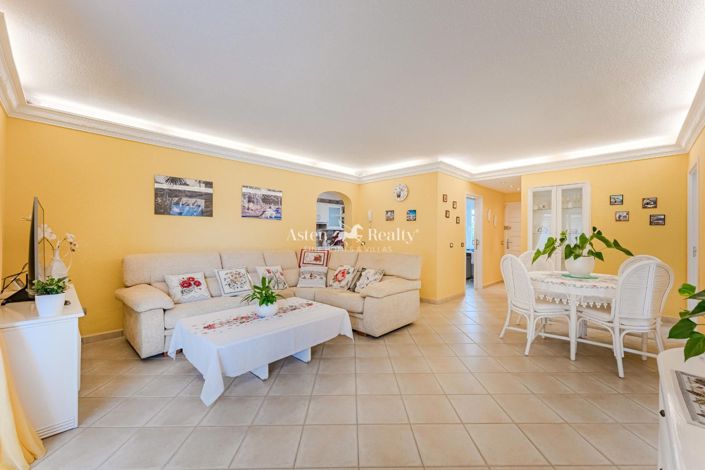 Image No.9-Villa de 3 chambres à vendre à Callao Salvaje