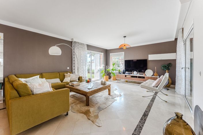 Image No.14-4 Bed Villa for sale