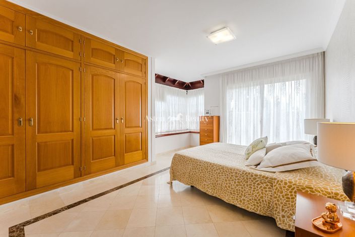 Image No.27-4 Bed Villa for sale