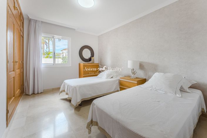 Image No.31-4 Bed Villa for sale