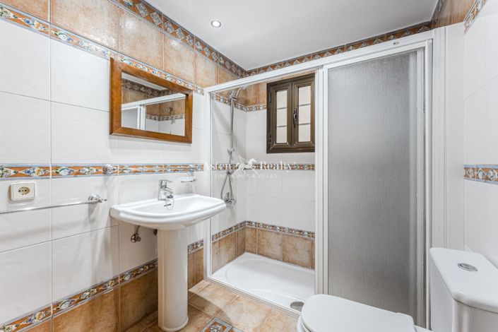 Image No.6-3 Bed Apartment for sale