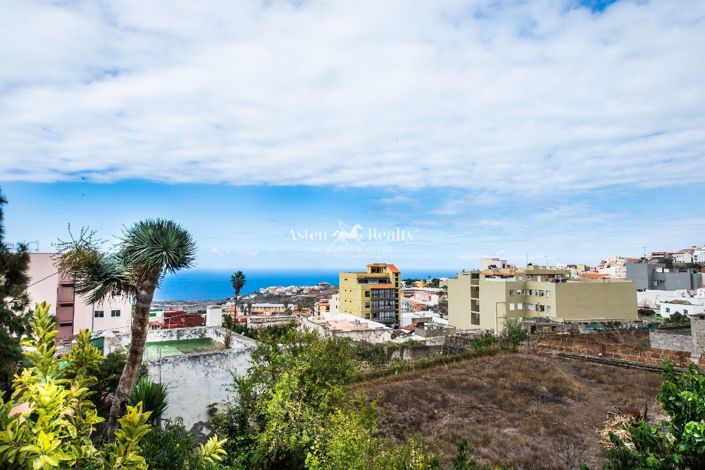 Image No.3-3 Bed House for sale