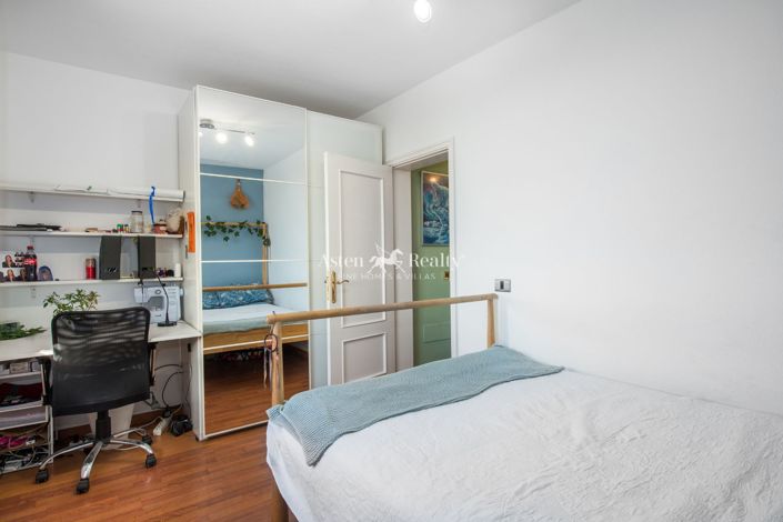 Image No.12-4 Bed Villa for sale