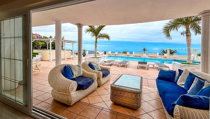 Image No.88-11 Bed Villa for sale