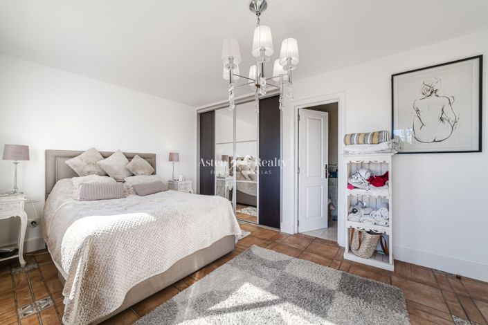 Image No.4-3 Bed Villa for sale