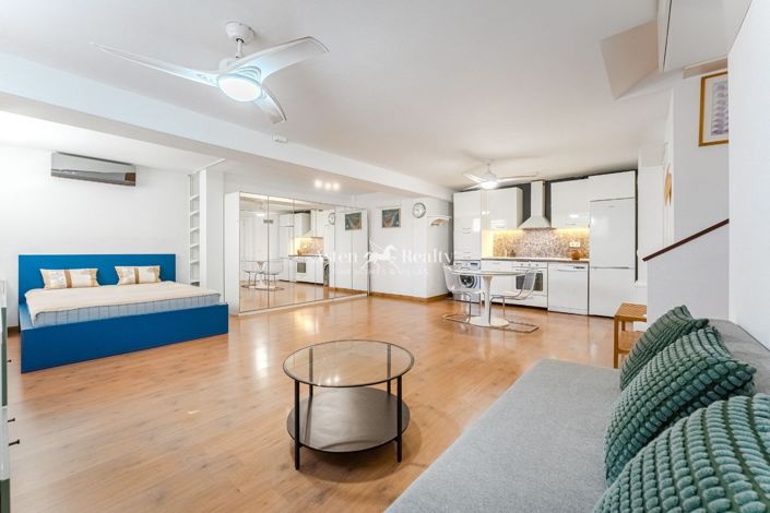 Image No.18-3 Bed House for sale