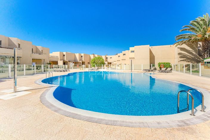 Image No.24-3 Bed House for sale